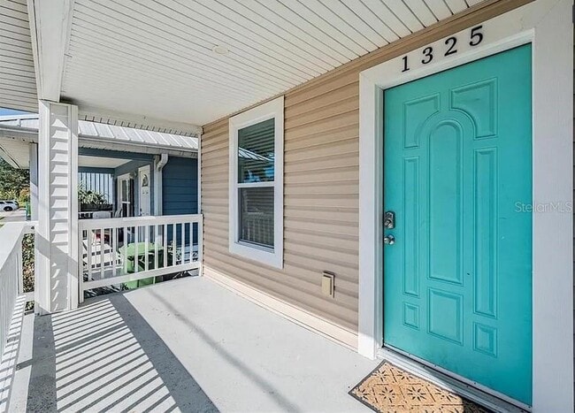 Photo - 1325 W North B St