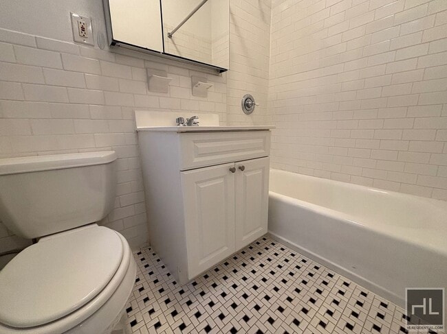 Photo - WEST 72 STREET Unit 6G