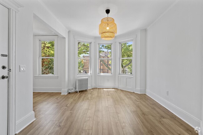Building Photo - 44 Highwood Terrace Unit 2 Rental
