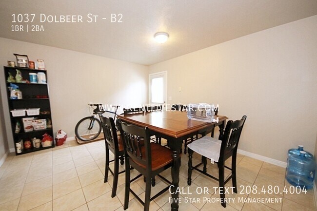 Photo - 1037 Dolbeer St Unidad B2