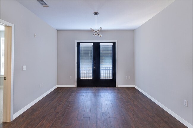 Photo - 5609 SMU Boulevard Unit 305