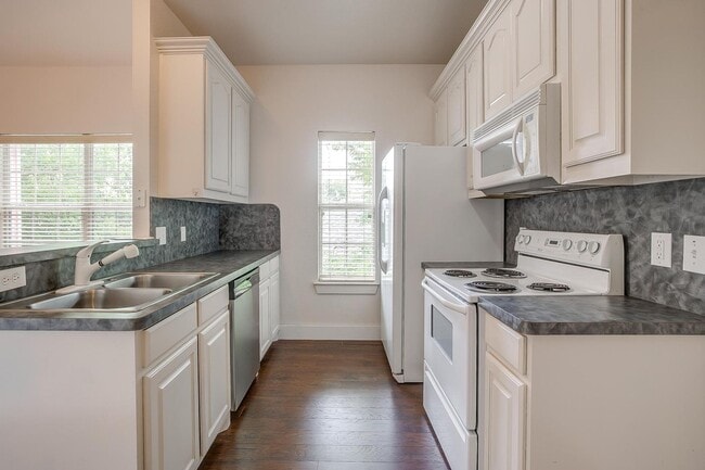 Photo - Wayside Duplex Unit (Top )