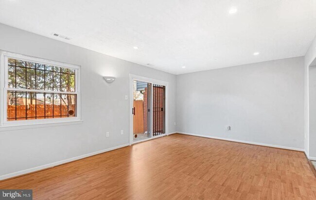 Photo - 1111 Marcy Ave