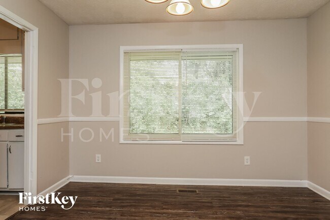 Photo - 4073 Cedar Ridge Trail