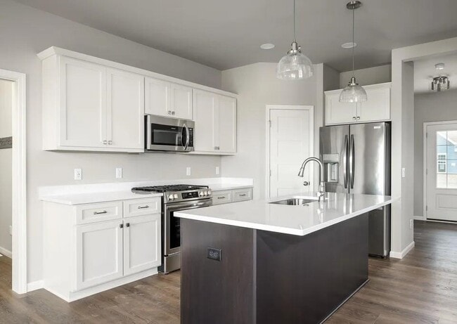Photo - 2019 Leopold Way