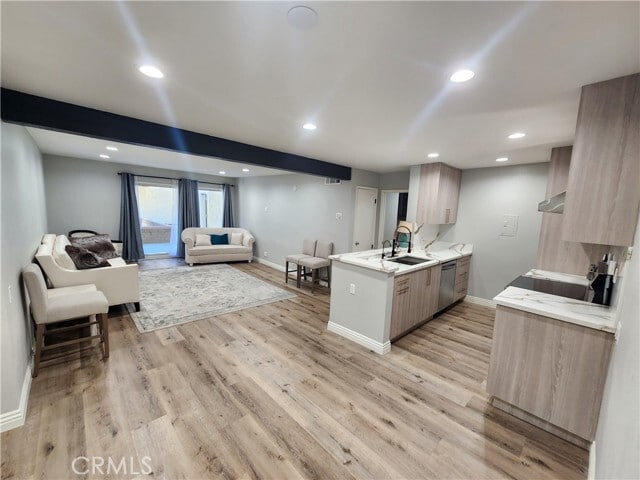 Photo - 5460 White Oak Ave Unit H106