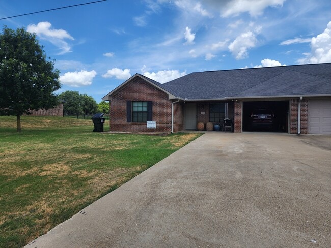 Photo - 13372 Country Meadow Ln