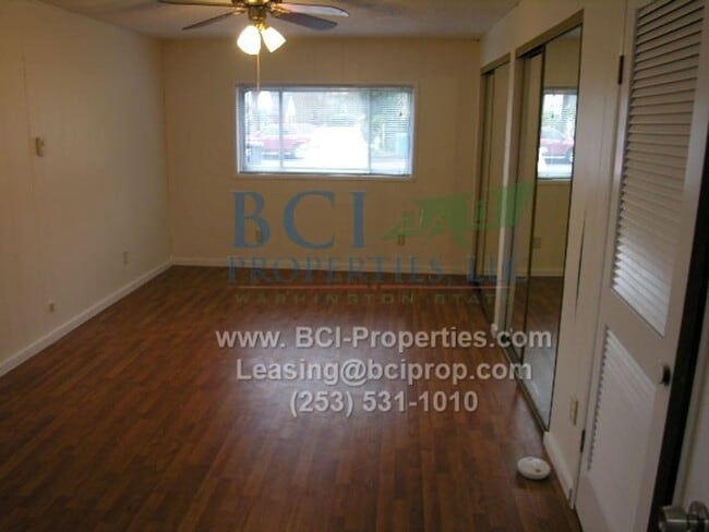7440 S Pine St Unit 1