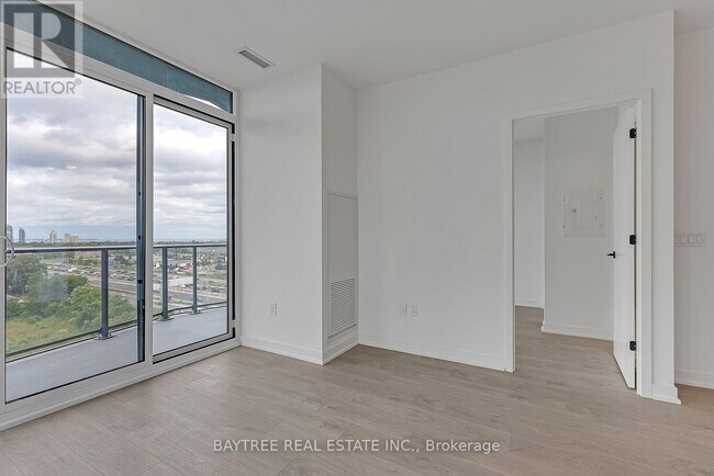 Photo - 36 Zorra St Unit 904