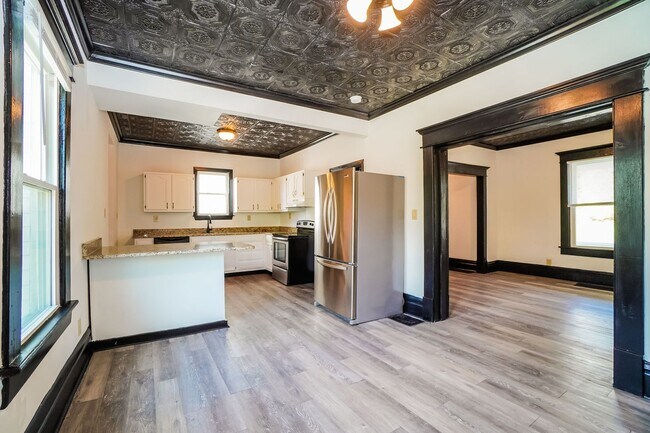 Photo - Newly Renovated 4 Bedroom in Central Columbus