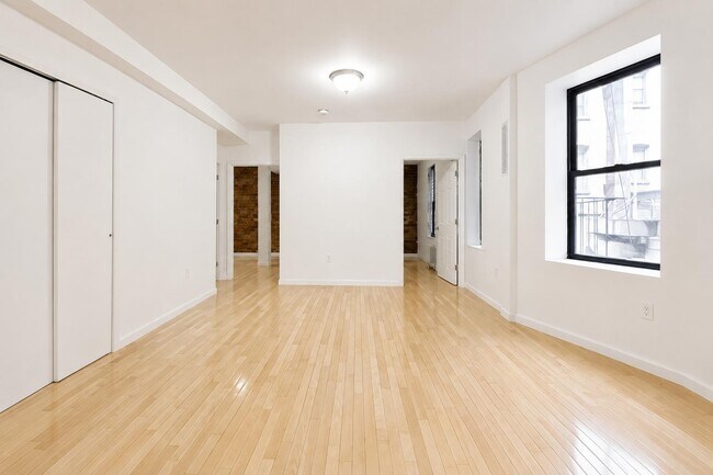 3139 Broadway Unit 1A