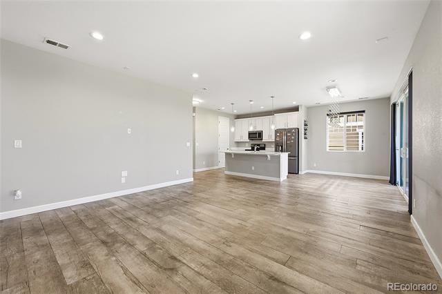 Photo - 4988 S Wenatchee Cir