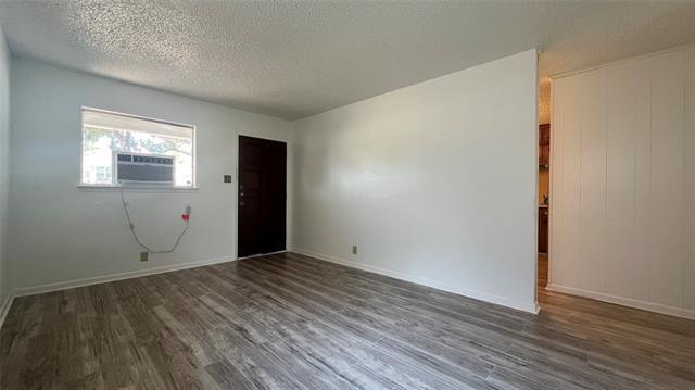Photo - 5429 Farnsworth Ave