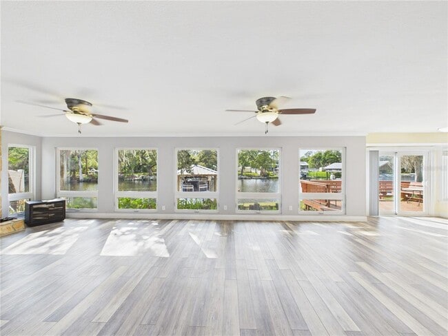 Photo - 11202 Winn Rd