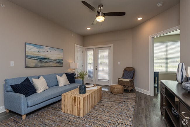 2BR, 2BA - 1,166SF