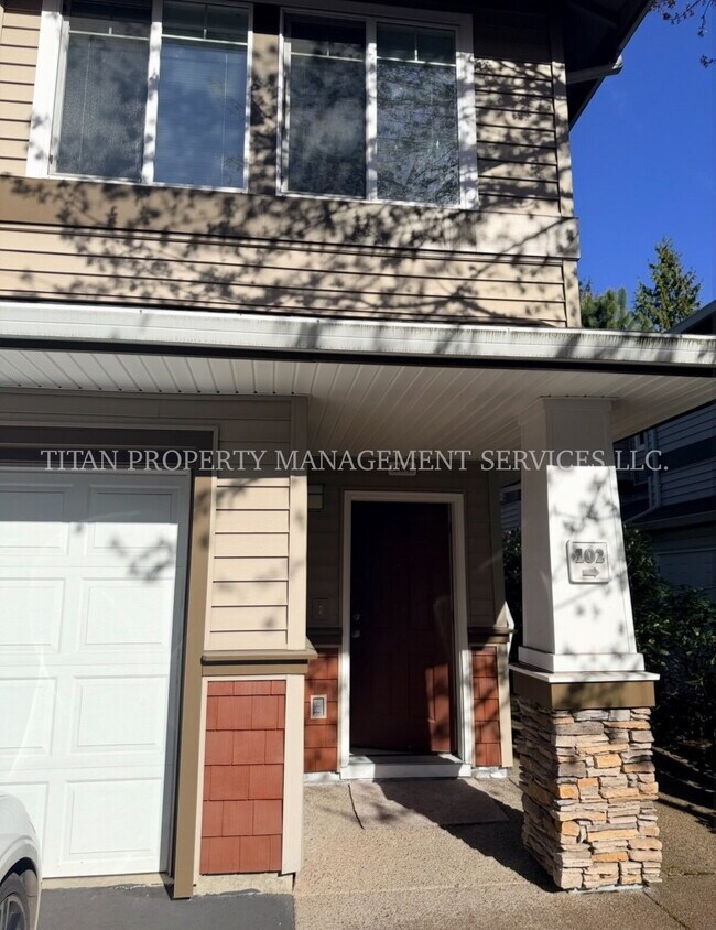 Charming 2-Bed, 2-Bath Townhouse in Tigard - Perfect Blend of Comfort and Convenience!