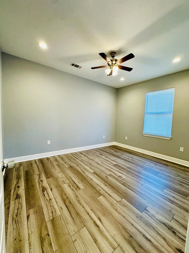 Photo - 5430 N Román St Unit A