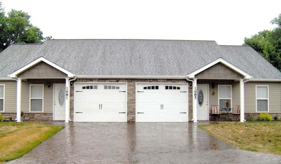 Primary Photo - 1601 Doubet Ln