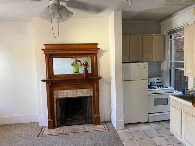 Photo - 1211 Buena Vista St Unidad #3