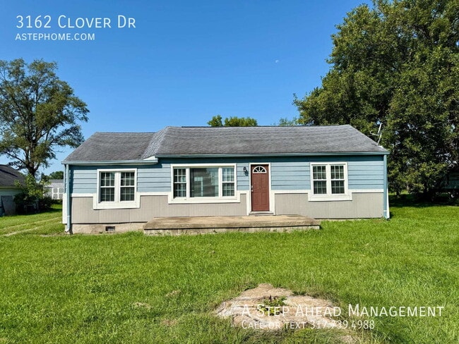 Building Photo - 3162 Clover Dr
