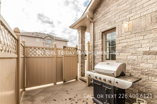 Photo - 1941 Ottawa St S