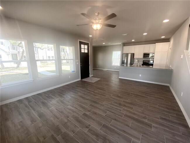 Photo - 1301 Low Branch Ln