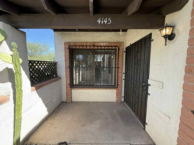 Photo - 4145 N Via Villas