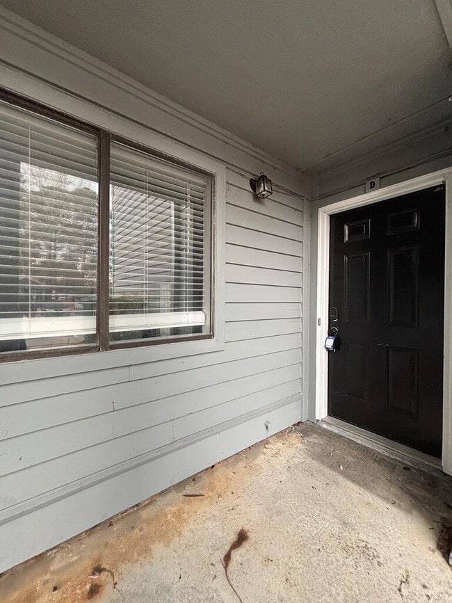 Photo - 8483 Yadkin Cir Unit D
