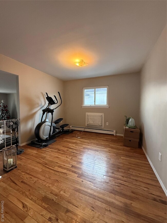 Photo - 259-23 Craft Ave