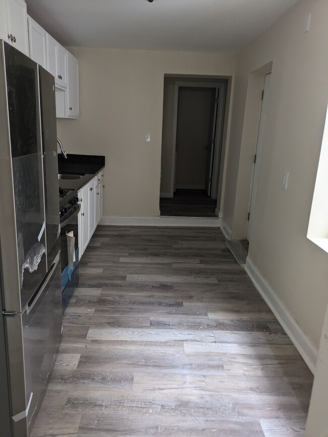 Photo - 1217 Lancaster Ave Townhome