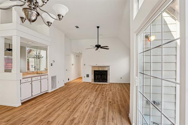 Photo - 401 Dakota Trail