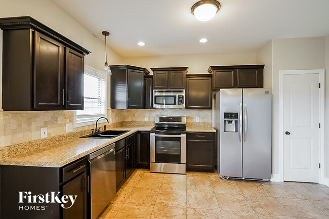 1233 Allmon Dr