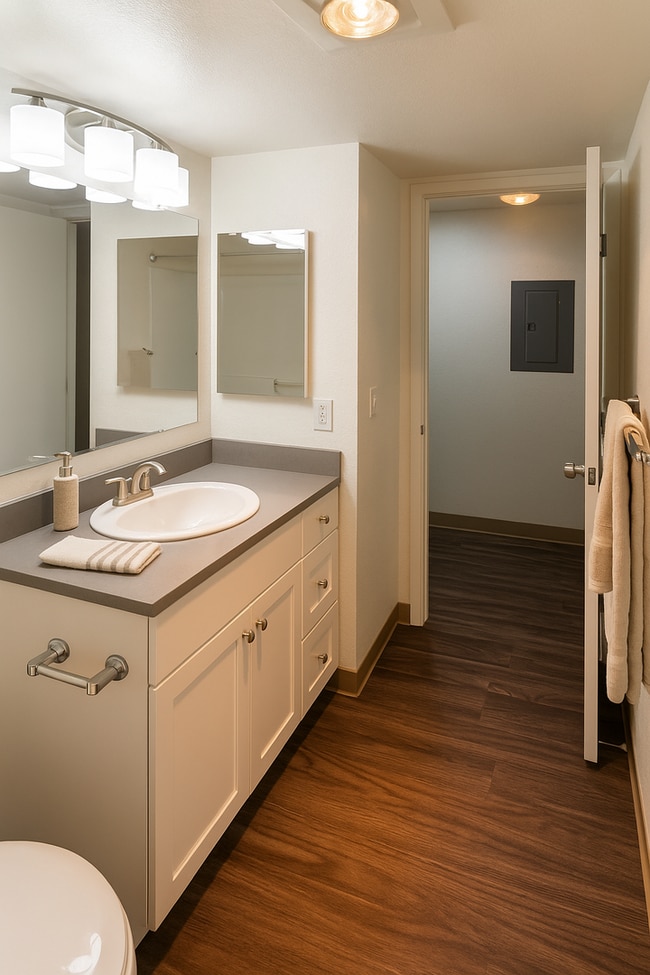 Photo - Thornton Creek Apartments