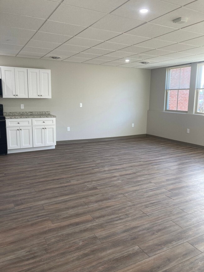 Photo - 50 Church St Unit 9