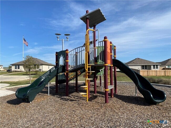 Building Photo - 833 Pronghorn Trl Rental