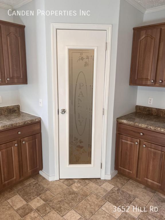 Photo - 3652 Hill Rd