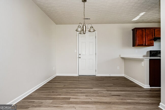 Photo - 6864 Amethyst Ave