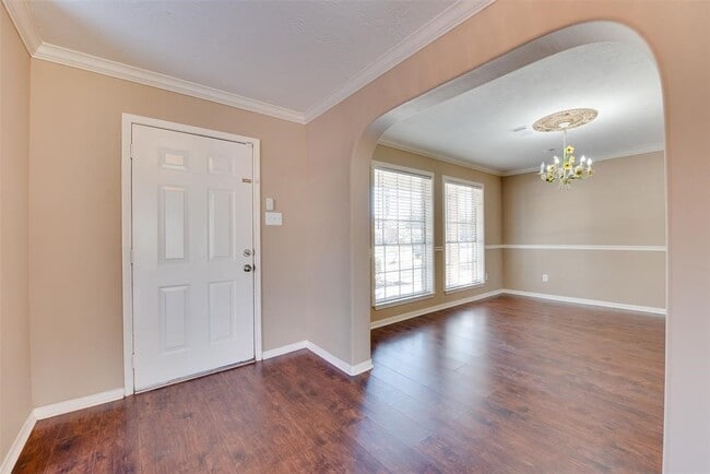 Photo - 6611 Amberfield Ln