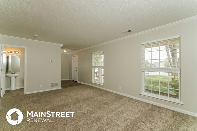 Photo - 10628 Irvin Pines Dr