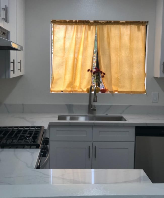 445 W Lexington Dr Apartment Unit 6 Glendale, CA