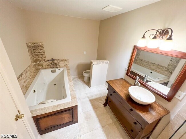Photo - 2032 NW 5th St