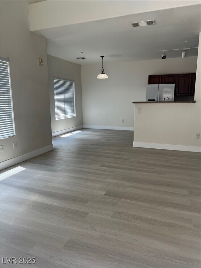 Photo - 10443 Alpine Edge Ave