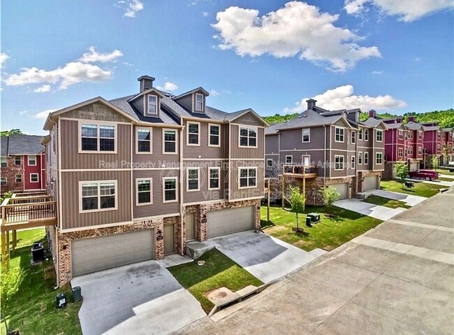 Building Photo - 2770 W Cottonwillow Way