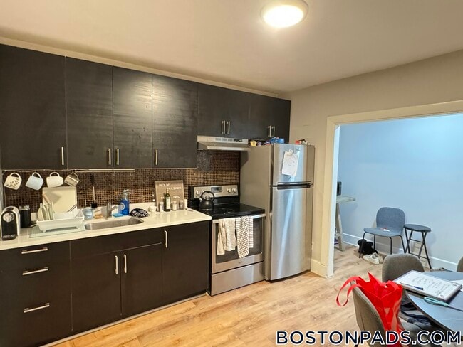 Photo - 7 Warwick St Unit 1
