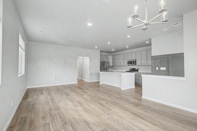 2291 Peregrine Dr