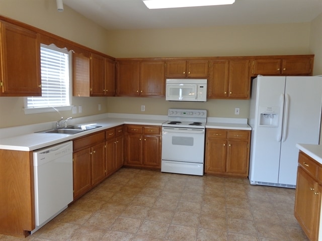 Photo - 1509 Beaufort Pl