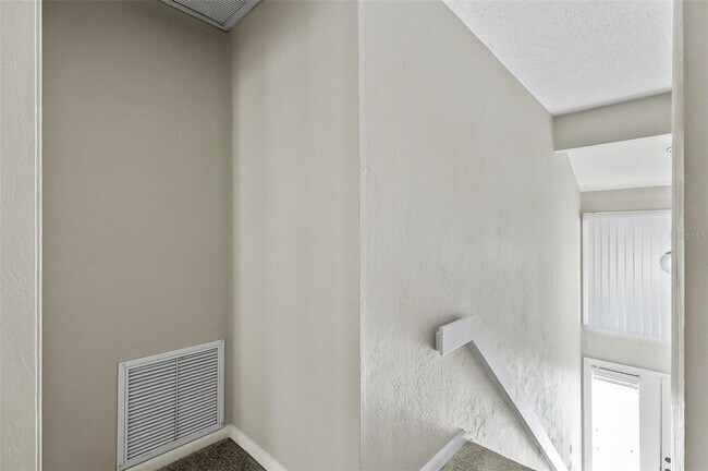 Photo - 14 Oakmont Ct Unit 14