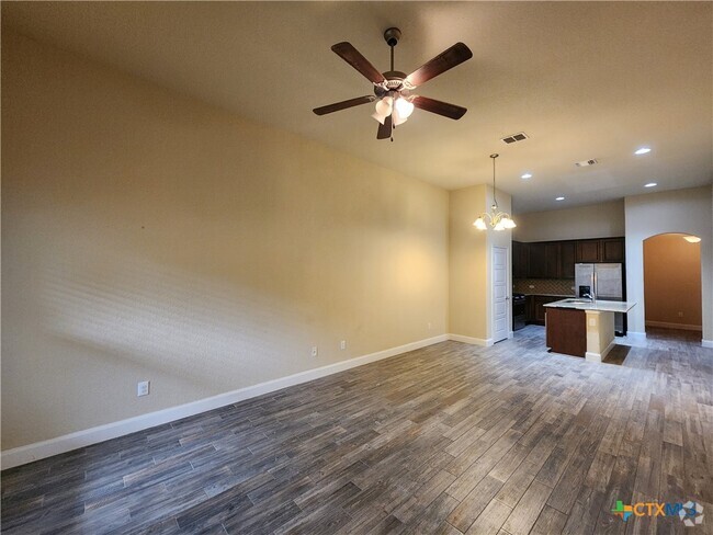 Building Photo - 1213 FM306 Rental