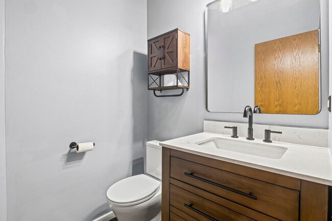 Photo - 1119 Clover Dr