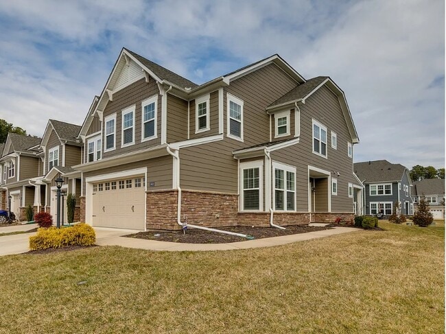 Building Photo - 5610 Benoni Ct